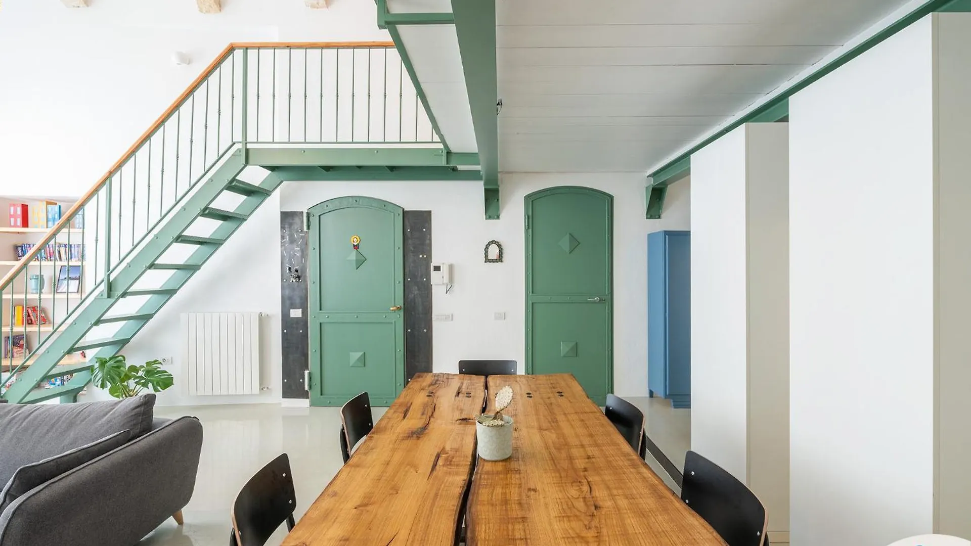 Apartament San Diego - Bright And Colourful Loft With Cathedral View Cagliari Włochy